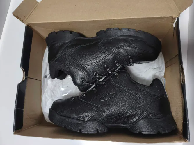 Tênis Okley 365 Preto - Usado Apenas 1 Vez - R$ 400