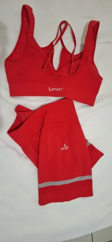 Conjunto fitnnes da Lupo original
