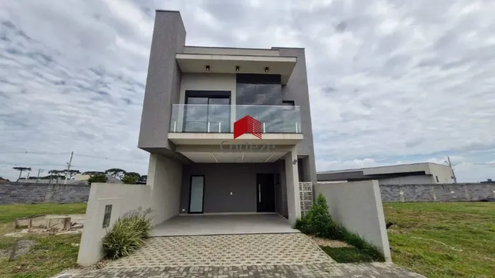 Sobrado em condomínio com 169m² 3 quartos, à venda, no bairro Costeira em São José dos Pin