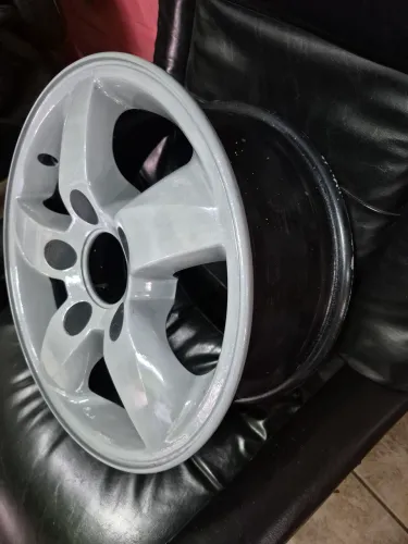 Roda de liga 5 furos aro 16 Carro marca Kia Cerato e Sportage