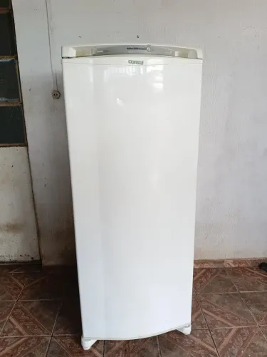 Vendo geladeira consul frost free 360 litros funcionando perfeitamente 