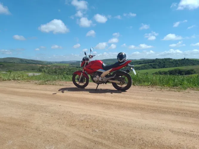 Fazer 250