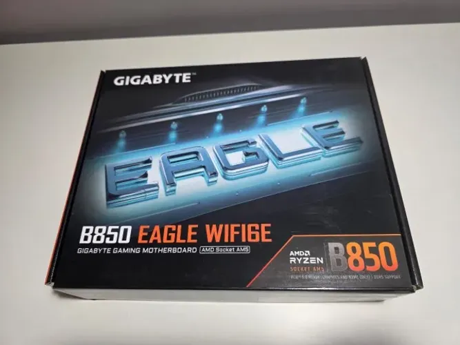 (LACRADA) Placa Mãe B850 Eagle WIFI6E, Gigabyte, Chipset B850, AMD AM5, ATX, DDR5