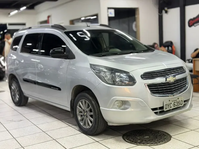Chevrolet Spin Advantage 1.8 8V Econo.flex 5P Aut. 2015
