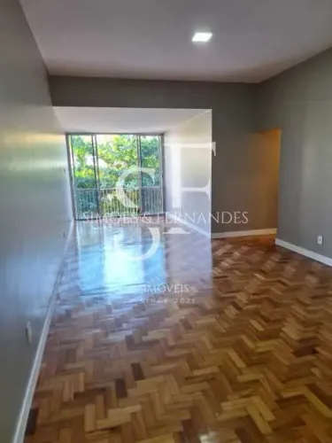 Praça da Bandeira - Rua Felisberto de Menezes - Apartamento totalmente reformado, 2 quarto