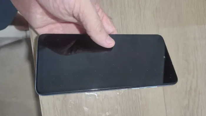 CELULAR G60