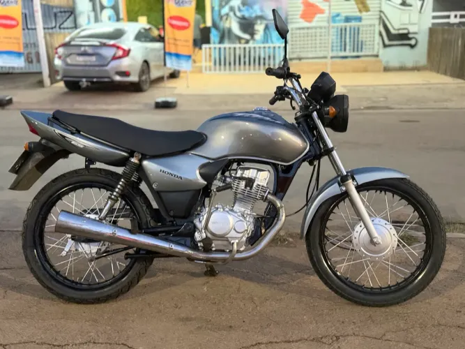 Honda Titan 125 Relíquia