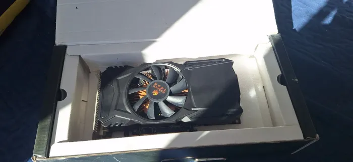 RX 560 4GB