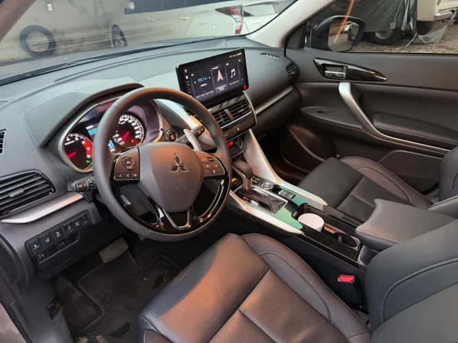 Mitsubishi Eclipse Cross HPE-S 1.5 AWD 165cv Aut. 2026