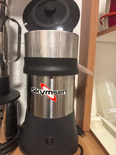 Espremedor de laranja Skymsen