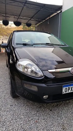 Fiat Punto Attractive 1.4 Fire Flex 8V 5P 2013