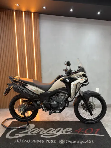 SAHARA ADV 300 2026
