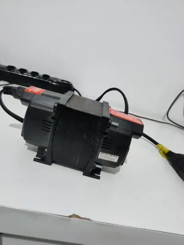 Vendo transformador bivolt 