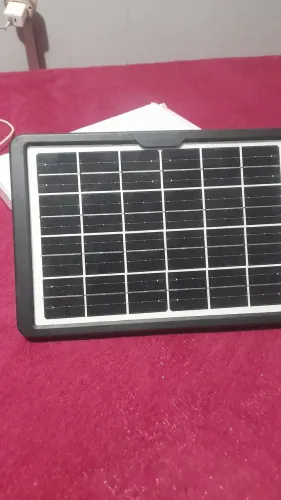 Placa solar para carregar o celular 