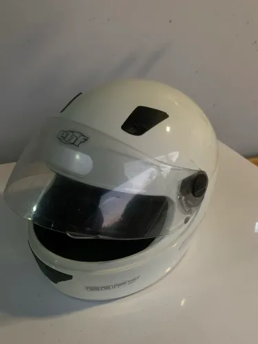 Capacete