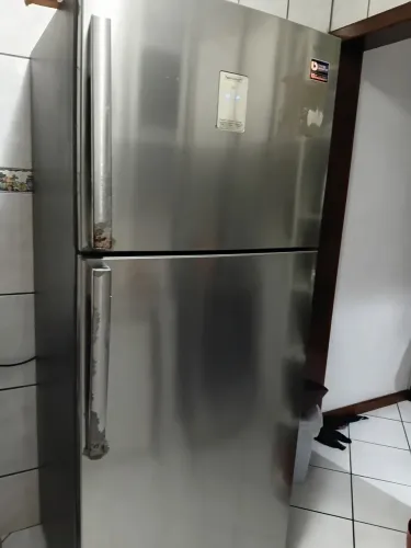 Vendo geladeira sansung usada