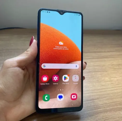 Samsung Galaxy A32 tela super AMOLED