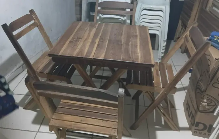 Mesa 4 cadeira