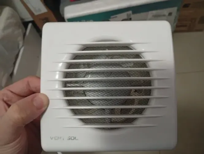Exaustor para Banheiro Ventisol EXB 100mm Bivolt - Funcionando Perfeitamente