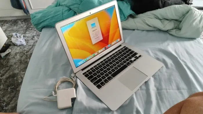 Macbook Air 13 i5 8Gb 2017 256Ssd