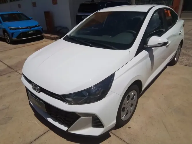 Hyundai HB20S Comfort Plus 1.0 TB Flex 12V Mec. 2025