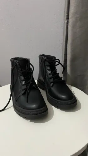 Bota coturno (forma grande) moleca 