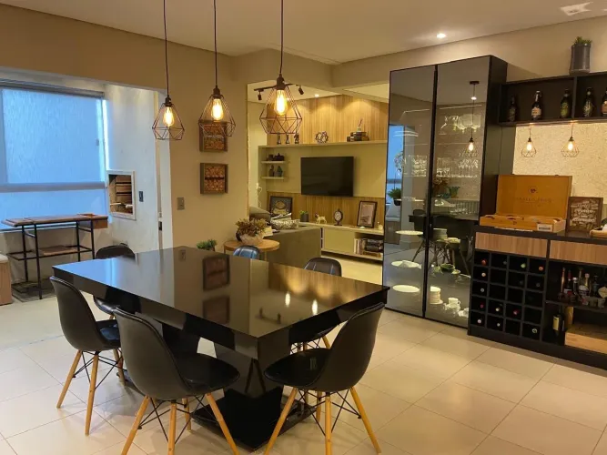 APARTAMENTO TODO MOBILIADO