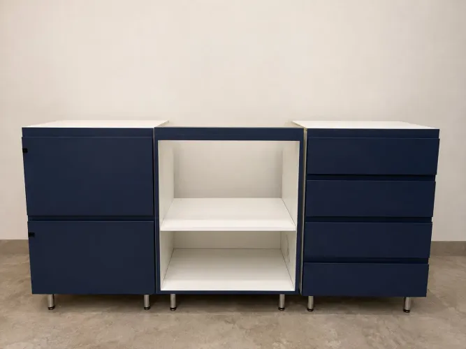 Balcão / Armário de Cozinha em MDF Azul e Branco Feito sob medida 