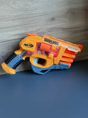NERF DOOMLANDS PERSUADER