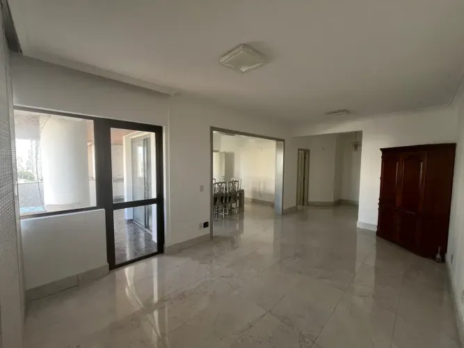 Apartamento ao lado da praça Popular - Cuiabá - MT