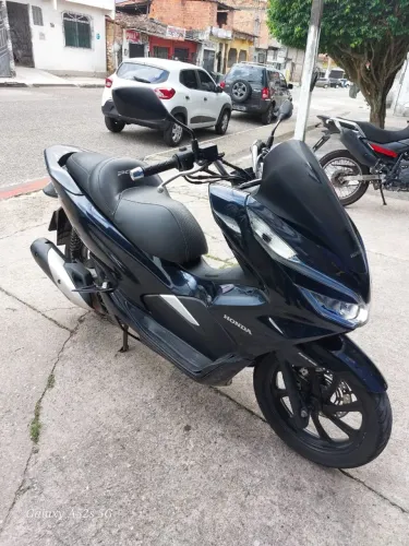 HONDA PCX 2019 AZUL EM OTIMO ESTADO DE CONSERVAÇÃO
