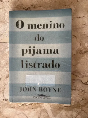 Livro O Menino do Pijama Listrado John Boyne