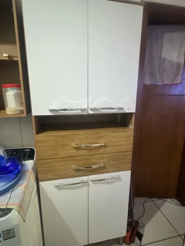 Vendo armário
