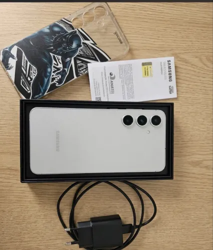 Samsung Galaxy S24 FE 128GB Branco