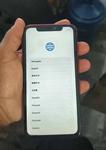 Celular iPhone XR 64 gb