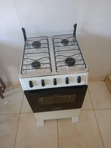 Fogão 4 bocas Entrego 