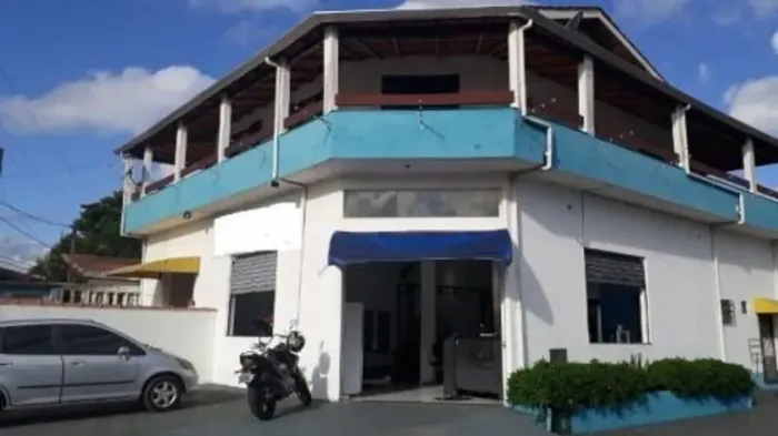 Comercial para Venda em Itanhaém, Loty, 2 banheiros