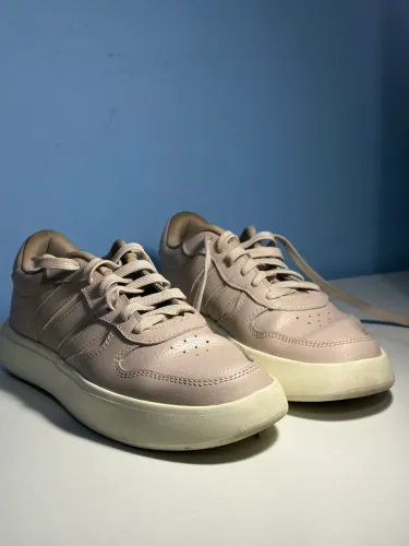 tênis adidas litecourt bege 35