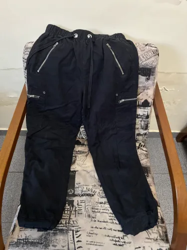 Calça forever 21