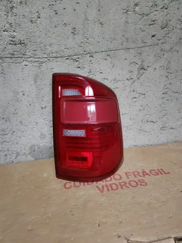 Lanterna direita Ram 24/26 original