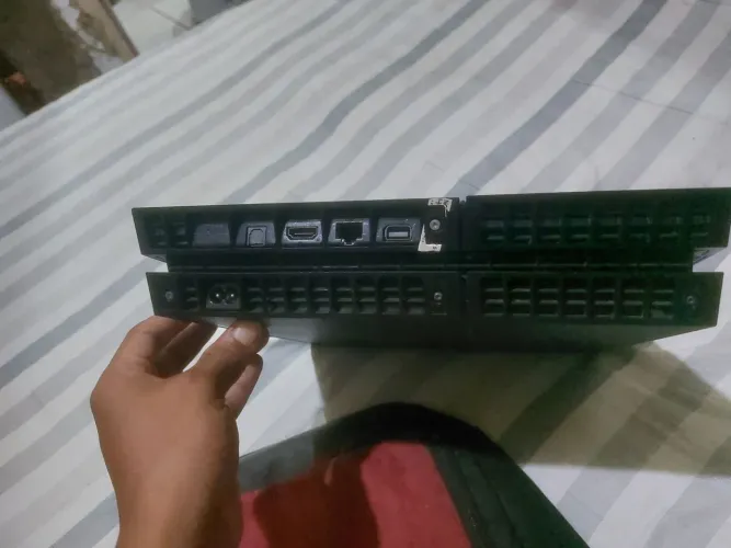 Vendo play 4 slim