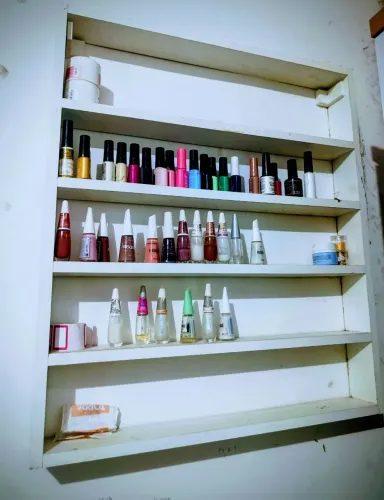 Expositor de esmaltes