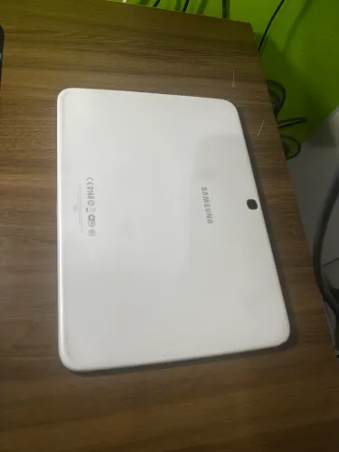 Tablet Samsung Brilhante - Precisa Reinstalar Sistema / Para Peças