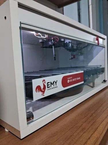 Chocadeira Automática Emy 50 Ovos