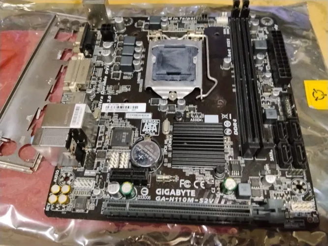 Placa mãe 1151 gigabyte Ga-h110m-s2v