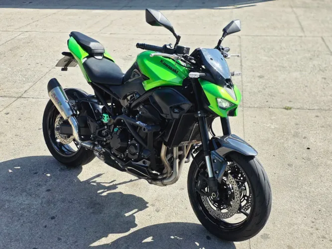 VENDO: Kawasaki Z900 ? Estado de Zero / Único Dono