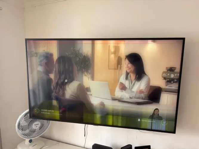 Tv samsung 55 4k tela começando a dar defeito
