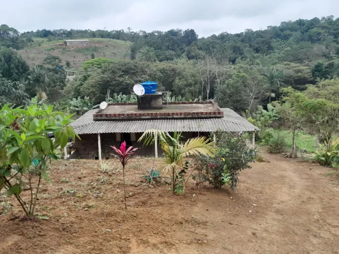 Chácara com 2.200mt quadrados em iguape SP perto da praia de Ilha comprida 