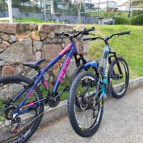 Vendo quadro viking x usado em condição excelente, apenas sujo