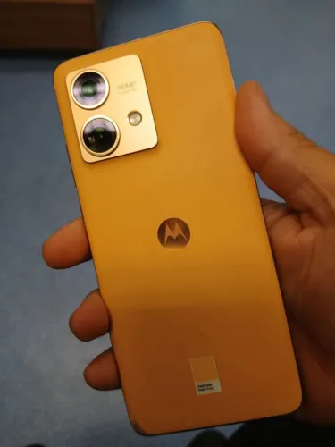 Vendo Motorola Edge 40